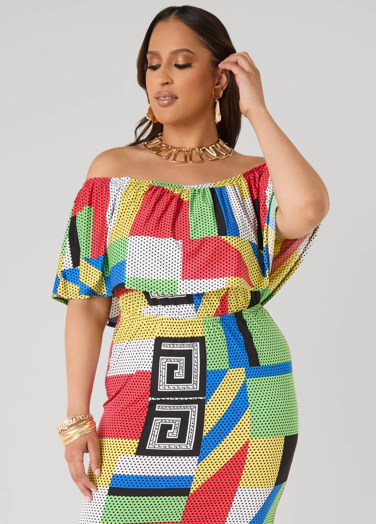 Vestido maxi sin hombros con estampado geométrico