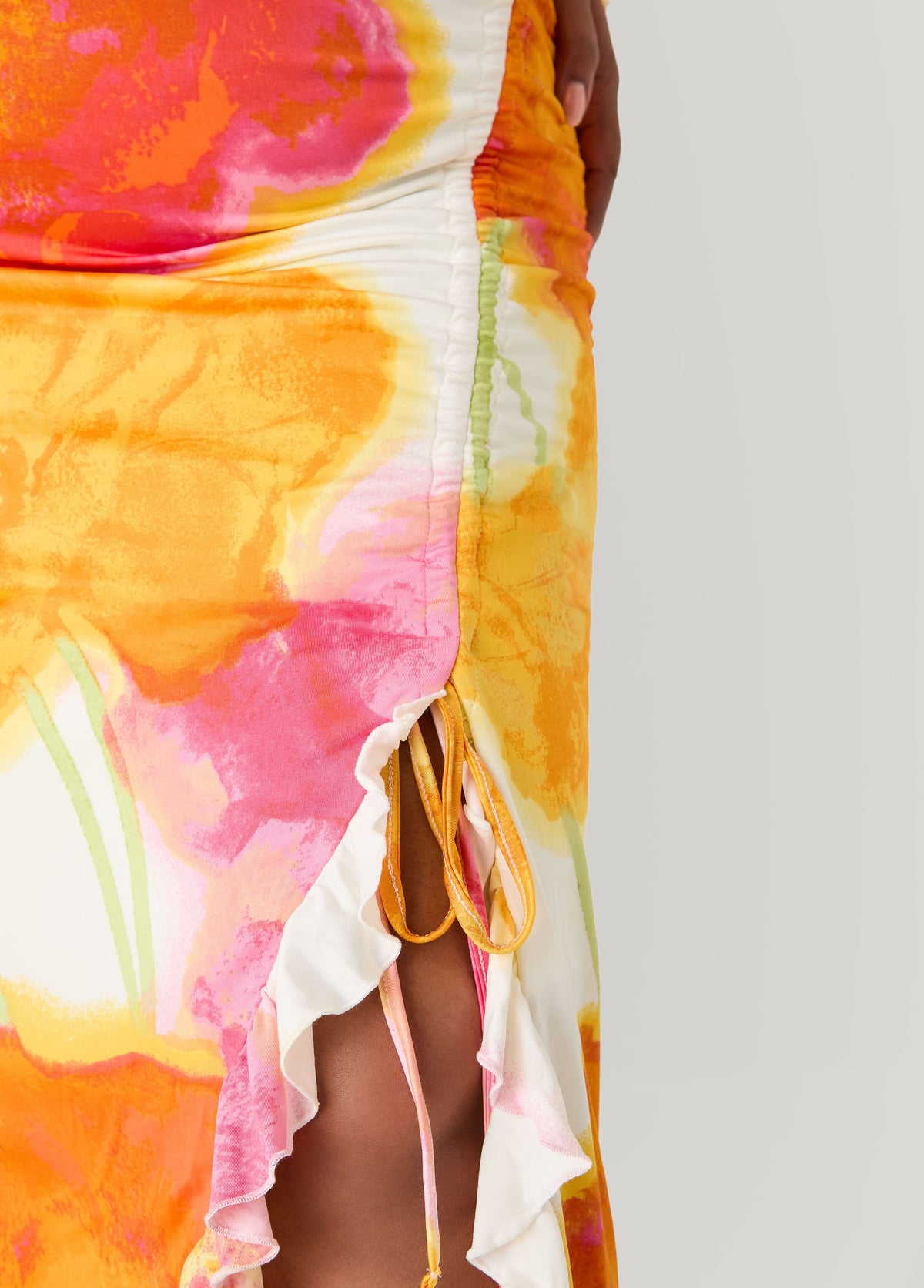 Vestido maxi floral sin tirantes