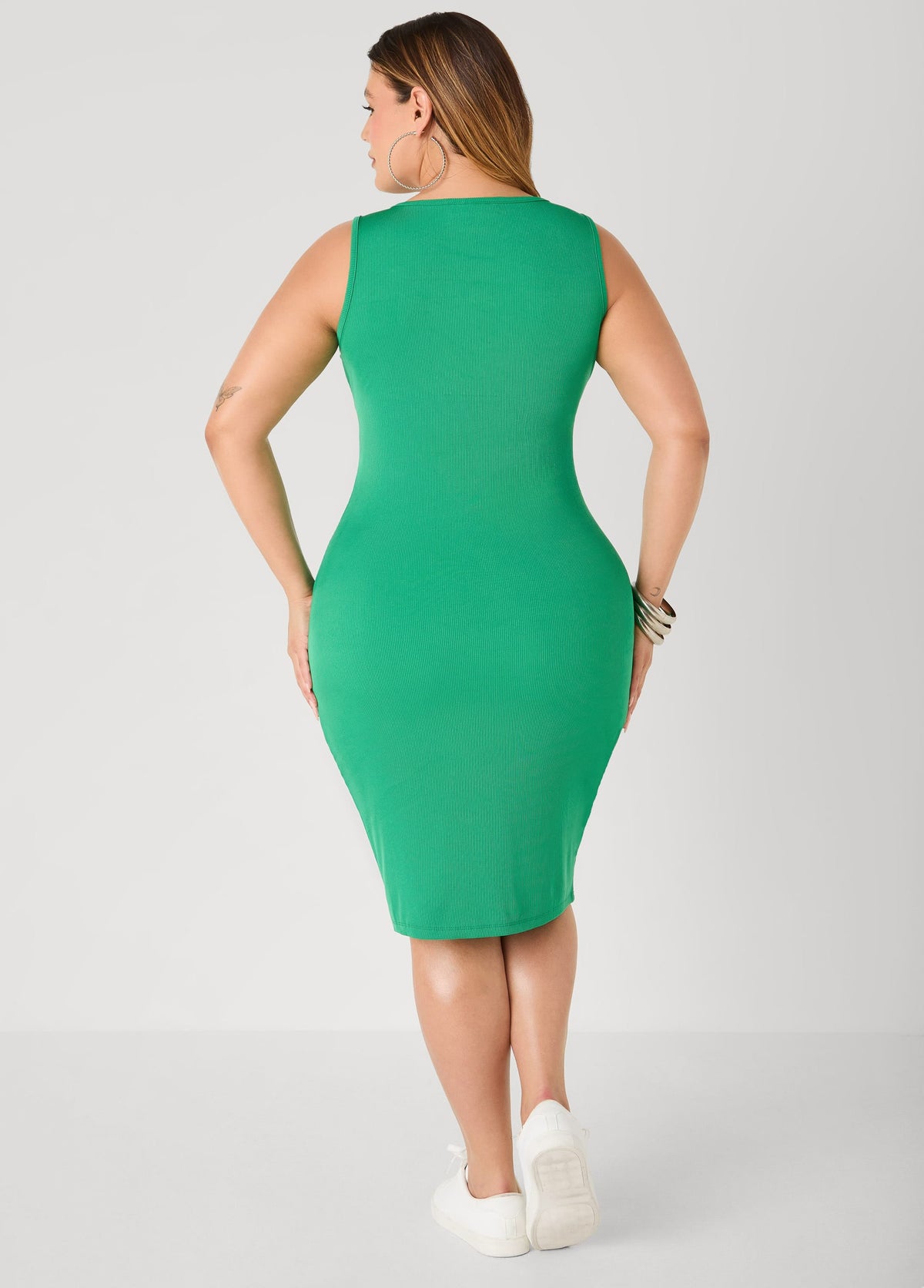Vestido sin mangas acanalado con escote en V