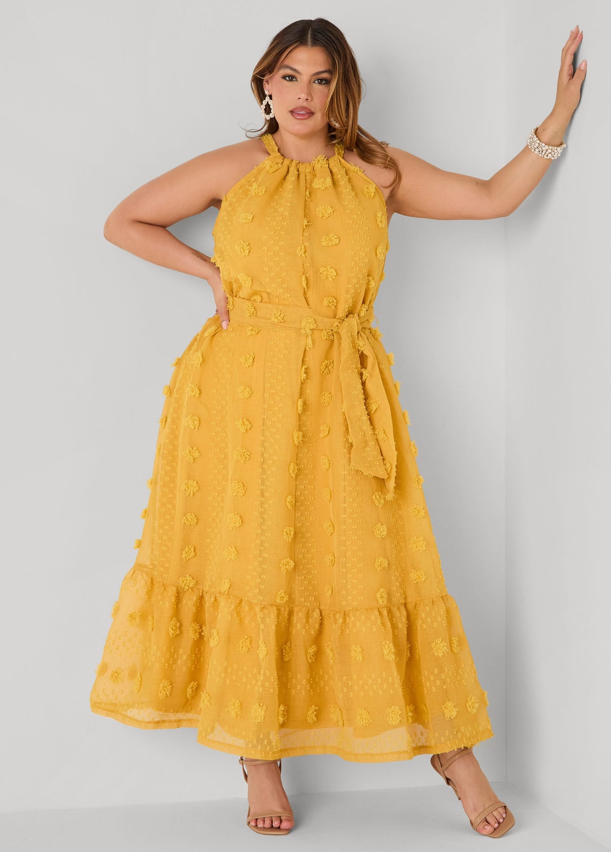 Vestido maxi de gasa con pompones