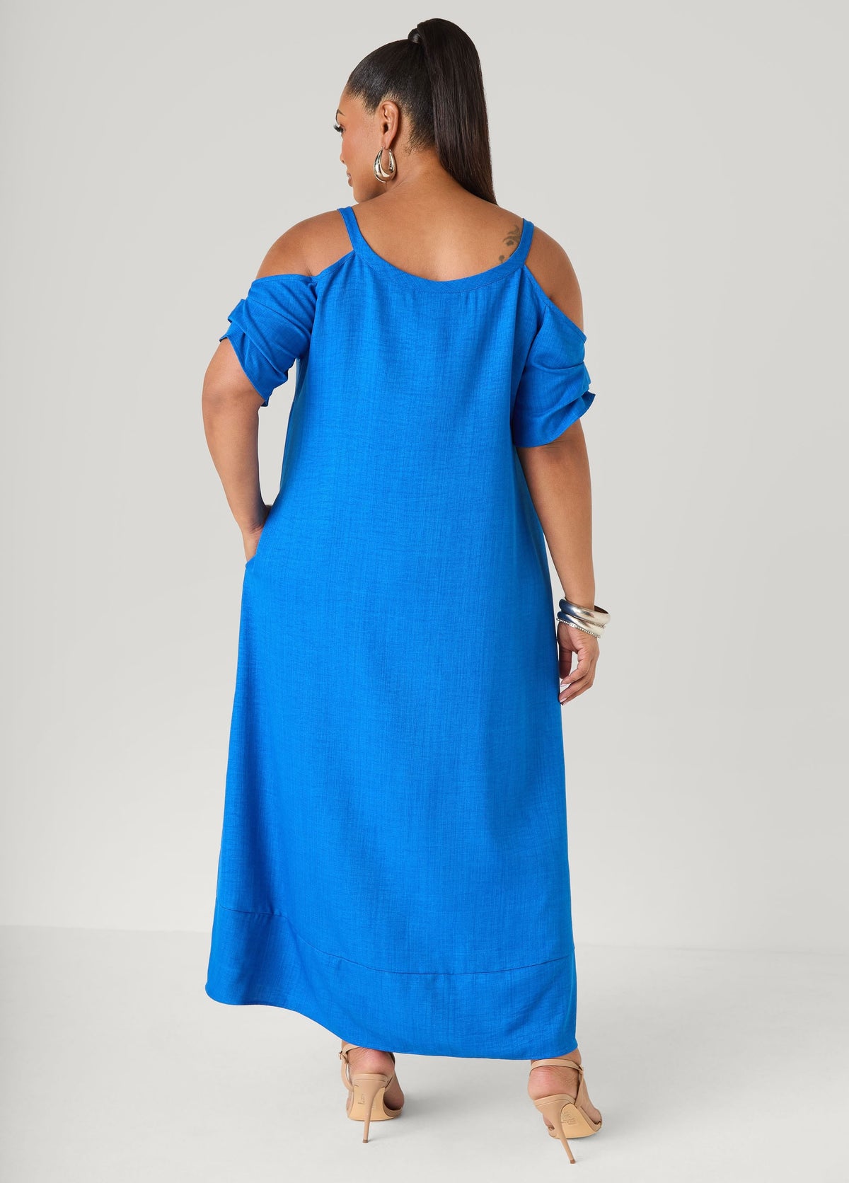 Vestido maxi de hombros descubiertos