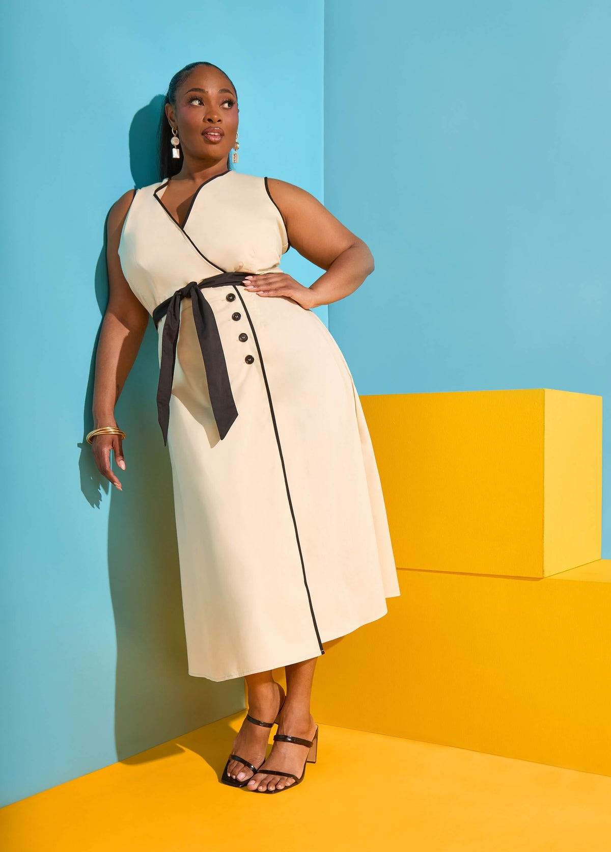 Vestido envolvente de mezcla de algodón, con silueta en A.