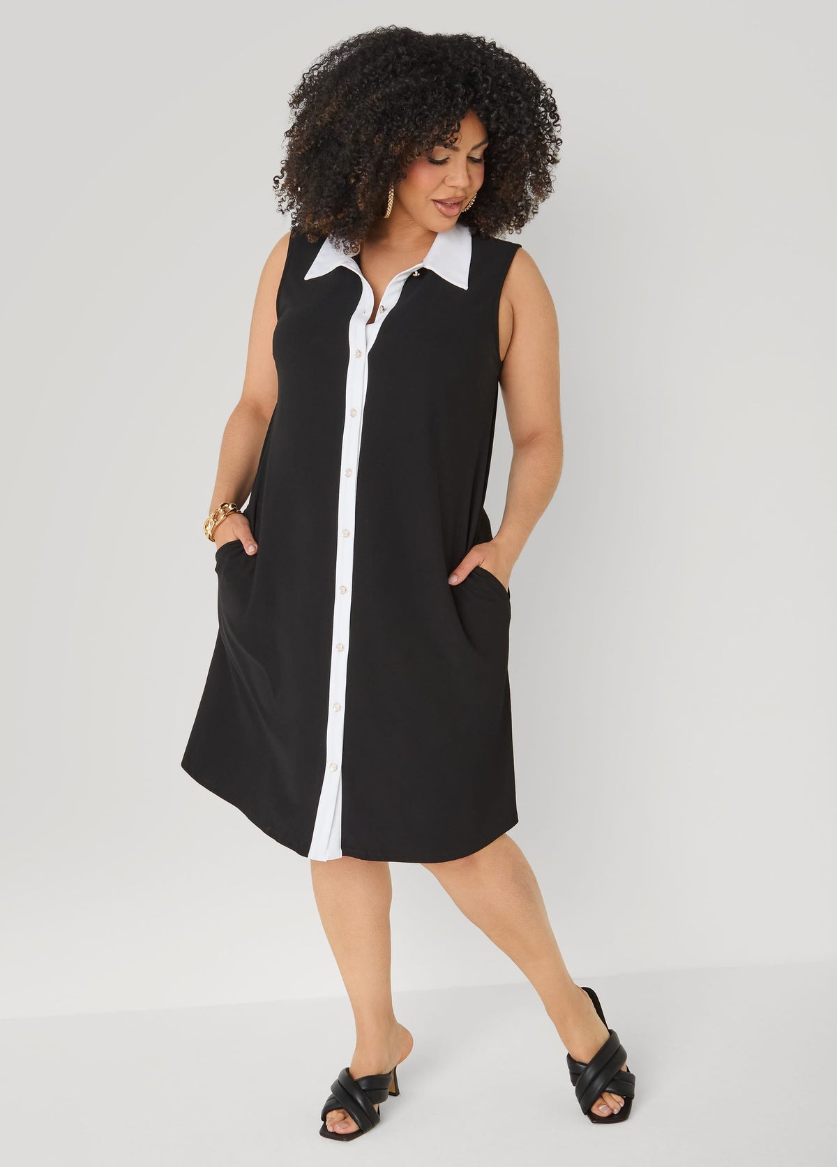 Vestido de dos tonos con botones en la parte delantera