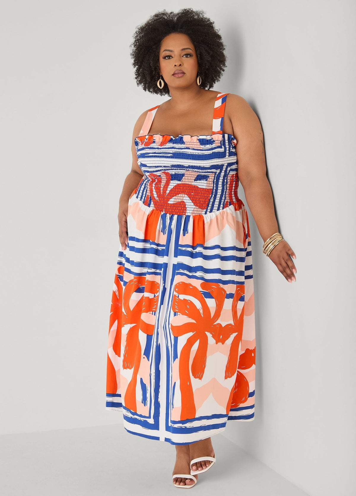 Vestido maxi estampado con smocking