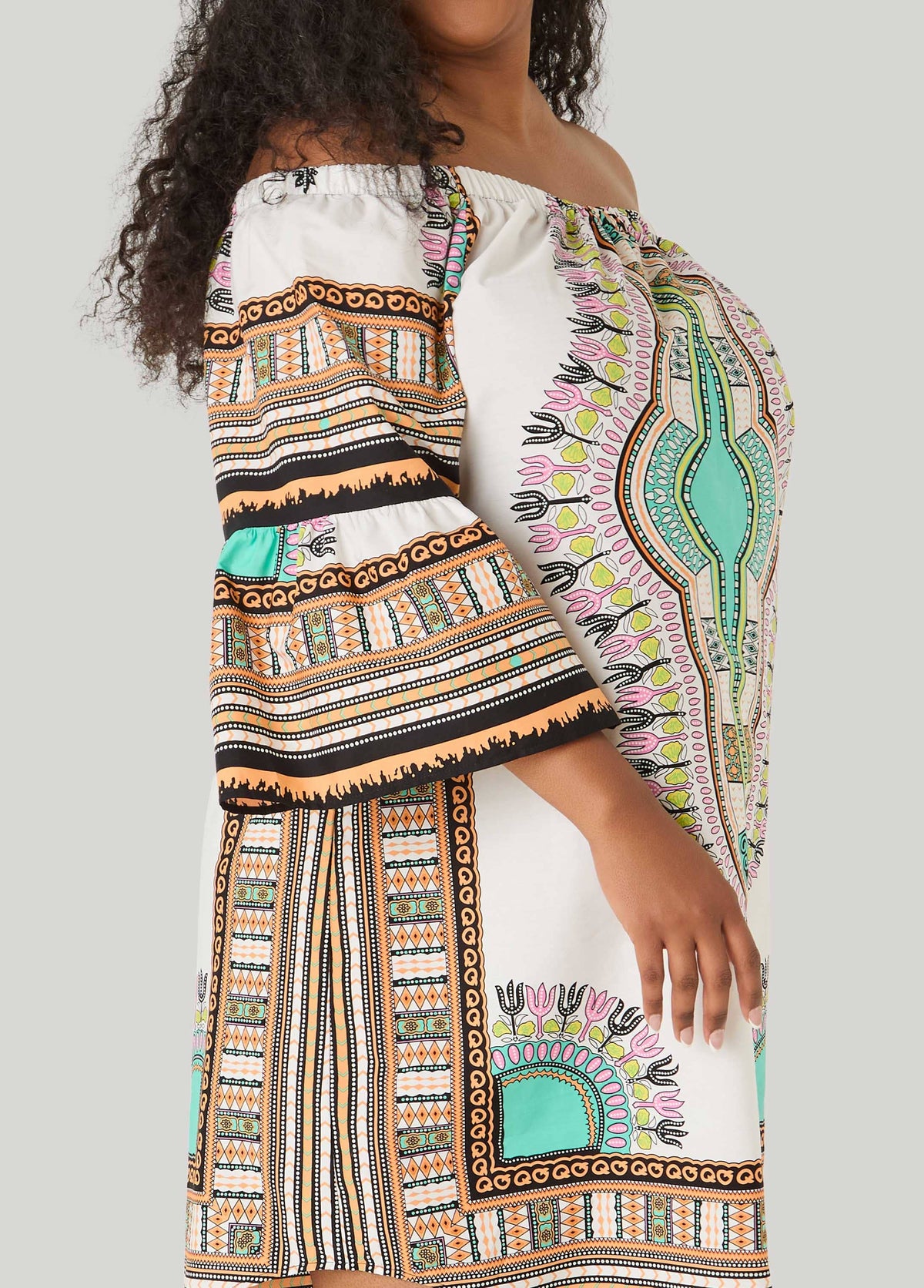 Vestido estampado de hombros descubiertos