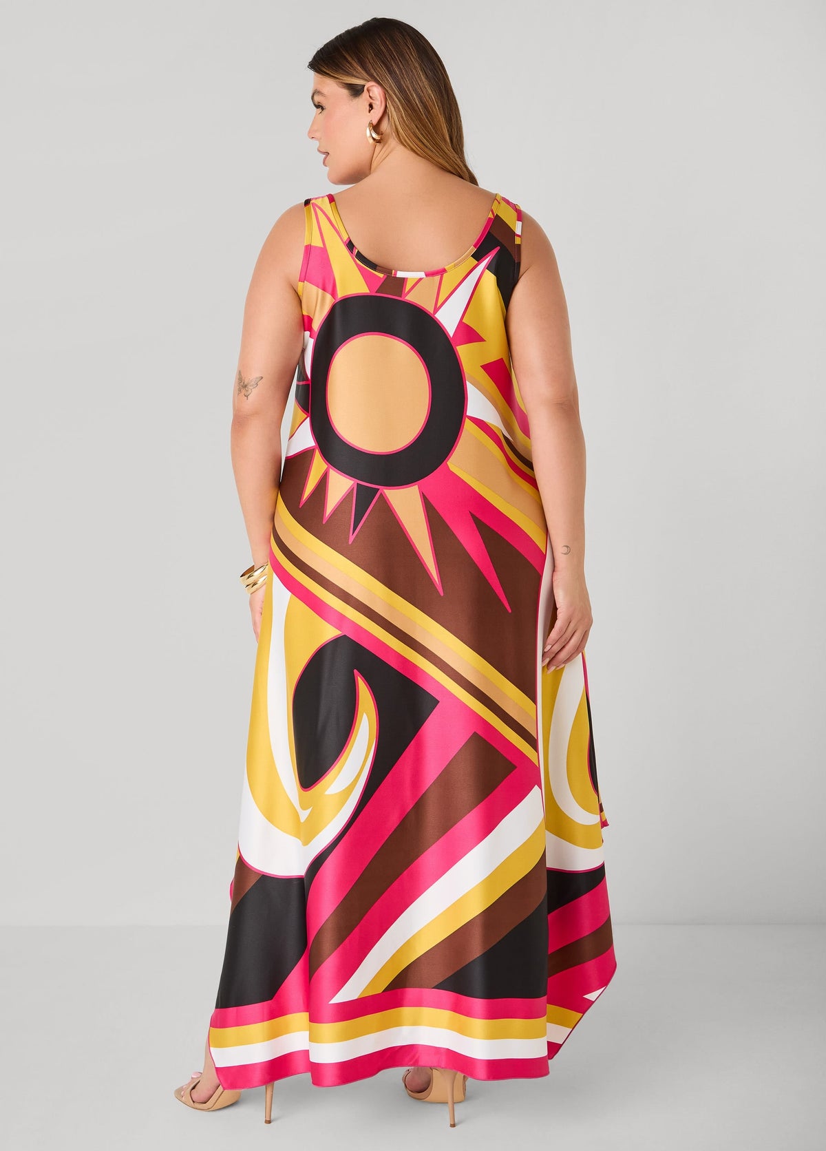 Vestido maxi satinado con estampado de remolinos
