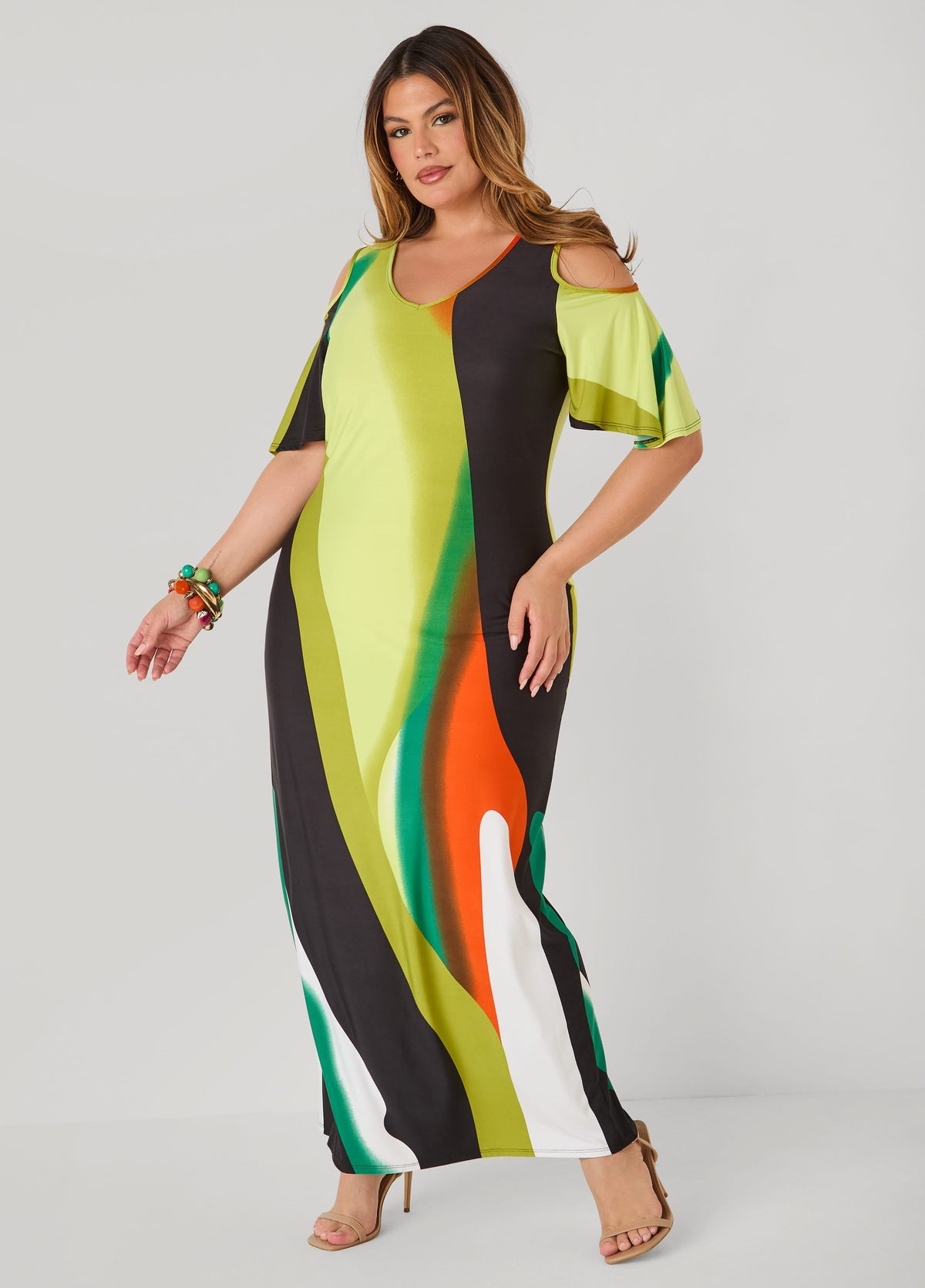 Vestido de acuarela con hombros descubiertos
