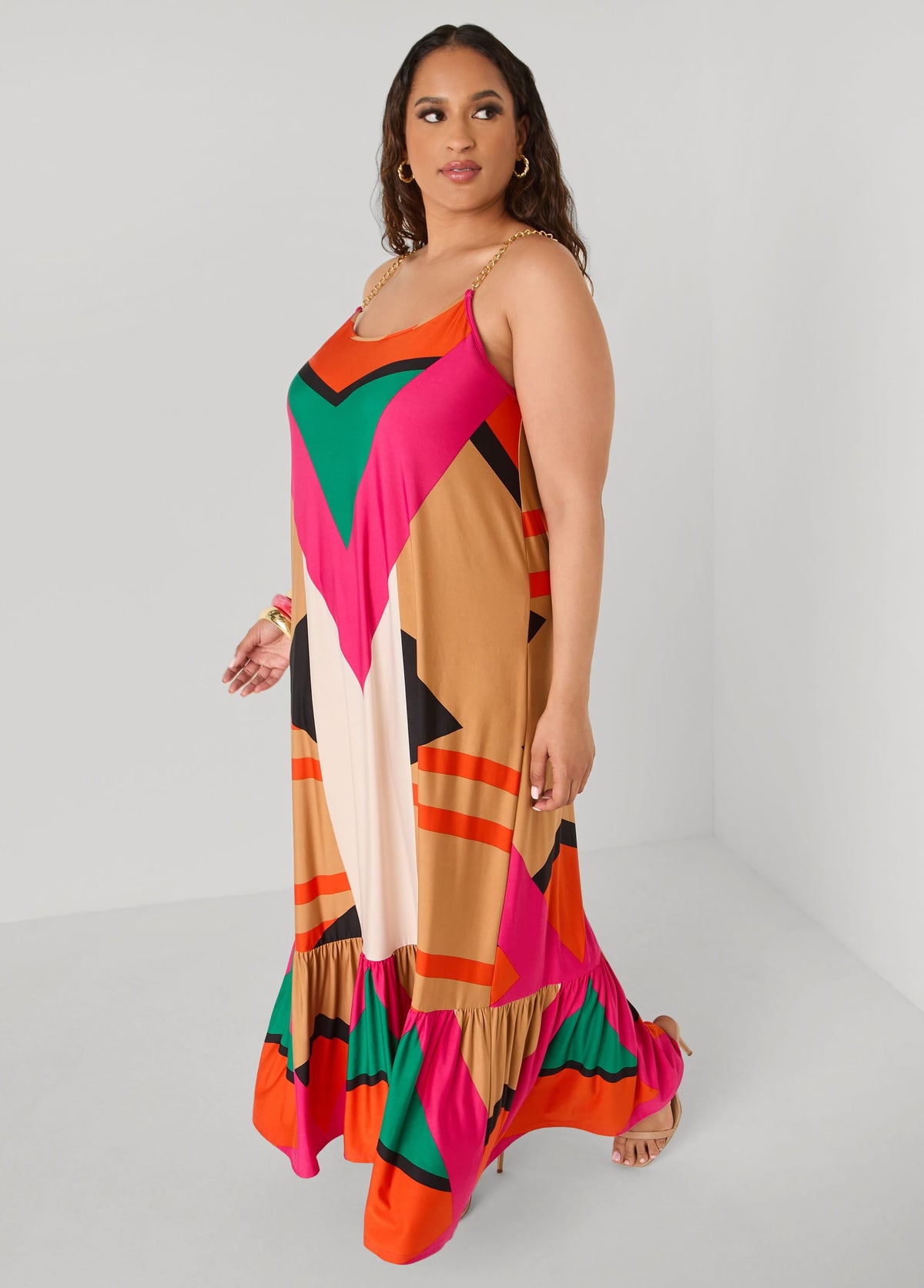 Vestido maxi con estampado geométrico y ribete de cadena para tallas altas