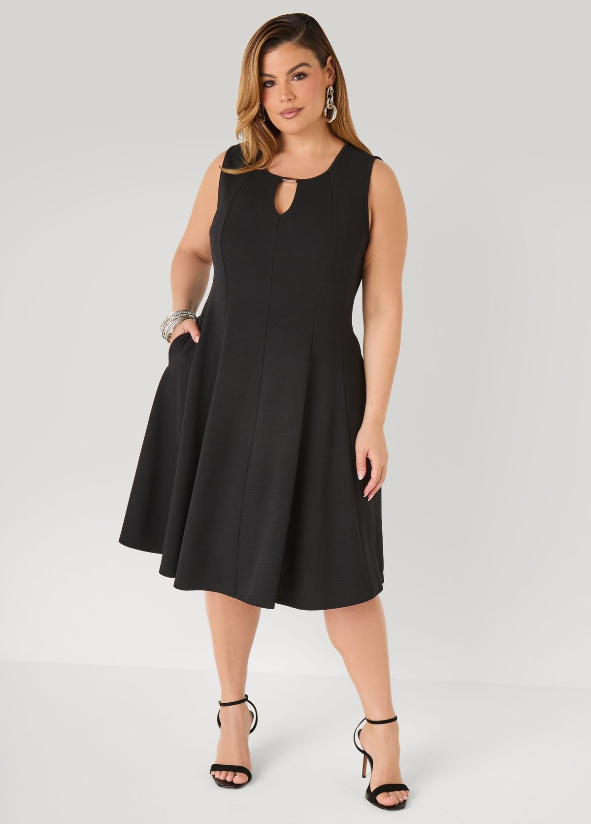 Vestido de punto texturizado con silueta en A